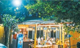 半山小镇爆料美食视频