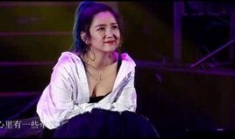 何洁现场爆料了吗视频,揭秘娱乐圈不为人知的一面