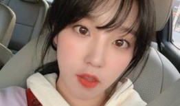 宋雨琦爆料贾玲视频大全,视频大全揭秘欢乐瞬间