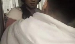 三男吃瓜视频免费观看,免费观看，揭秘娱乐圈幕后故事